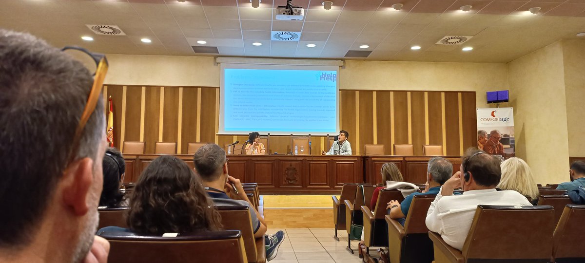 jmprietolobato's tweet photo. Asistiendo al Open Day de #comfortage en @feyts_uva con los colegas de @fintras y muchos amigos. Una jornada muy interesante sobre las posibilidades que ofrece la IA para prevenir la demencia y la fragilidad. ¡Enhorabuena! Organizado por @fintras con la colaboración de @UVa_es https://t.co/aQGB3Cf0ZU