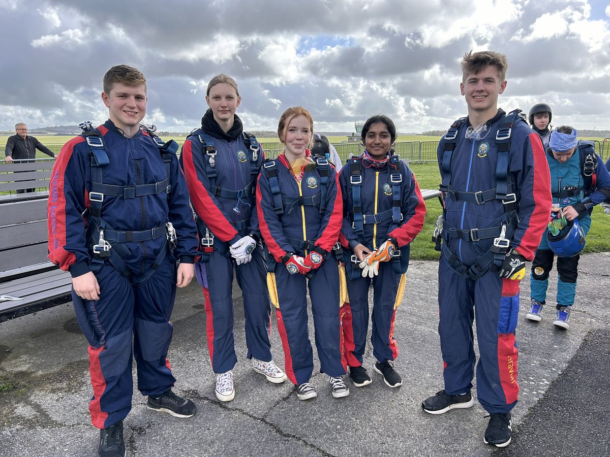 AltonSchoolCCF's tweet photo. On behalf of these amazing @AltonSchool1938 @CCFcadets I have just written cheques for £1300 each to @TheBHF and #CombinedCadetForceAssociation.  Thank you for your fundraising efforts. @Rodgray27 @ArmyCadetsUK @CadetsinSchools @SydSydenham https://t.co/Bs9rAh3fCO