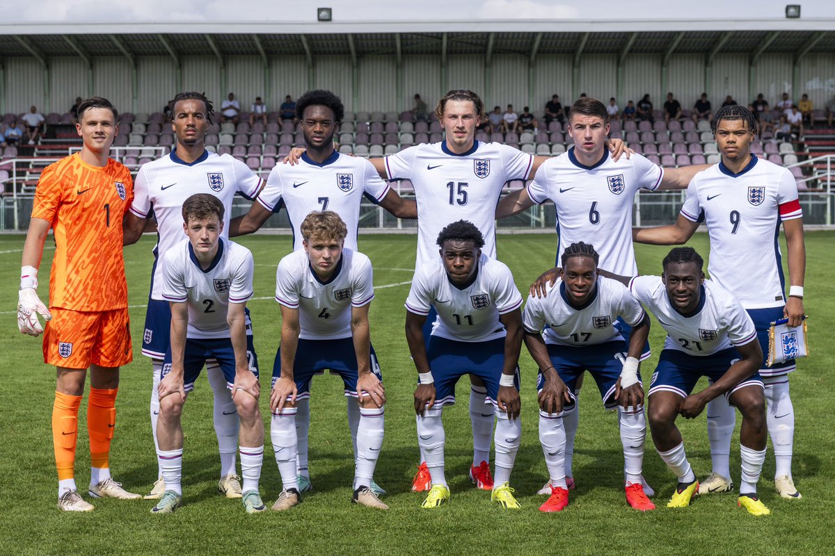 Proud to represent my country 🦁
