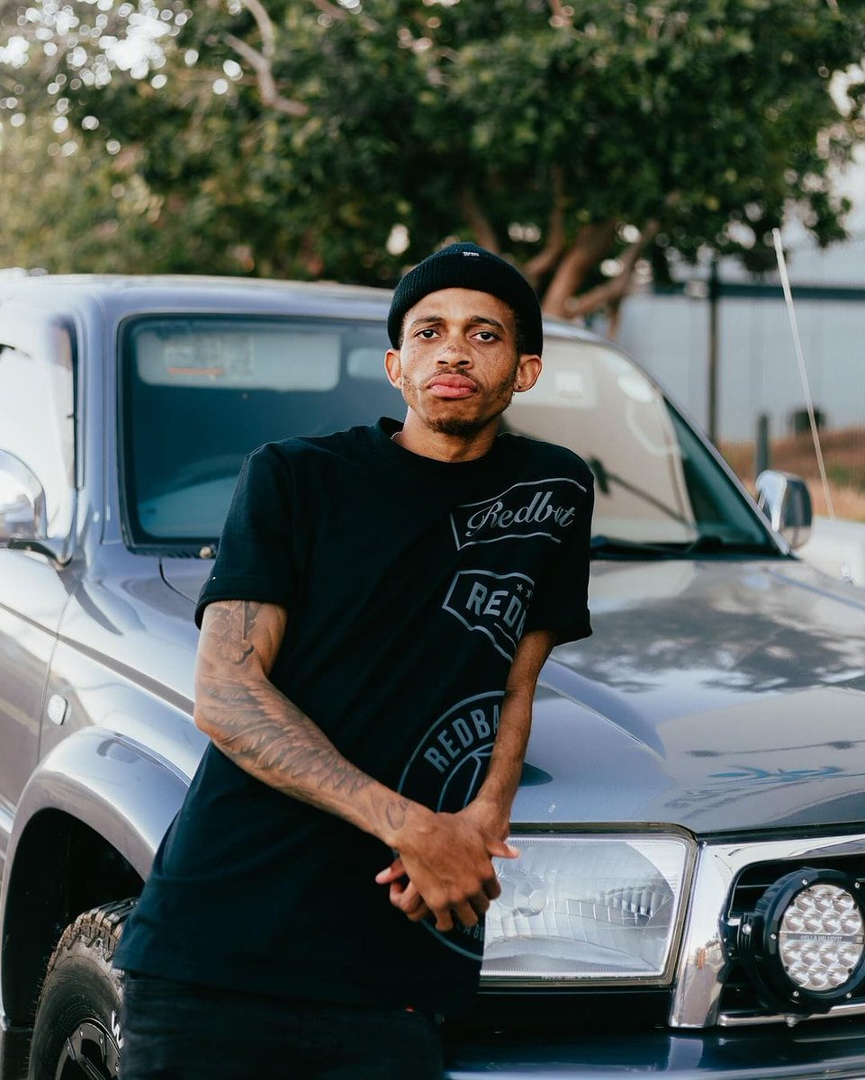 Yarona FM tweet media