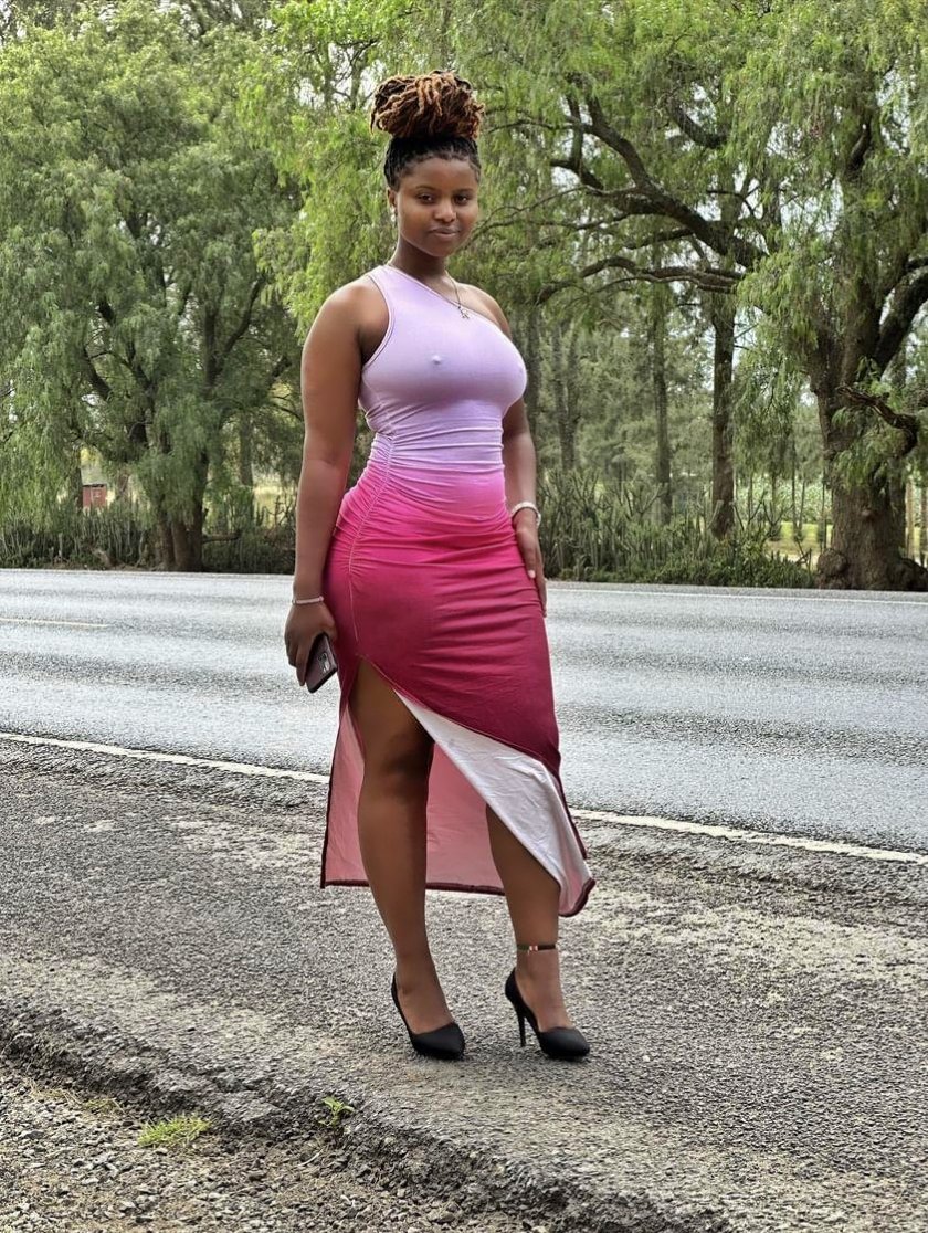 TheMaskjr01's tweet photo. Huyu ni mwimbaji wa nyimbo za injili nchini kenya (gospel artist).

Mnasemaje wana kondoo wa Mungu? https://t.co/vIWCuitxtu