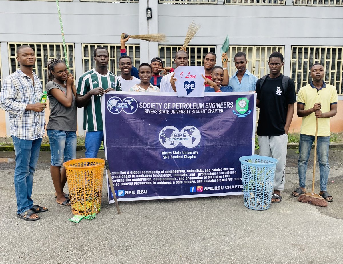 spe_rsu's tweet photo. Greetings Esteemed members of SPERSU
We trust you're having a wonderful week.
As a means of recuperating for the new semester, members and volunteers of the society of Petroleum Engineers took part in a clean up exercise over the past weekend. https://t.co/KlESL8Czqy