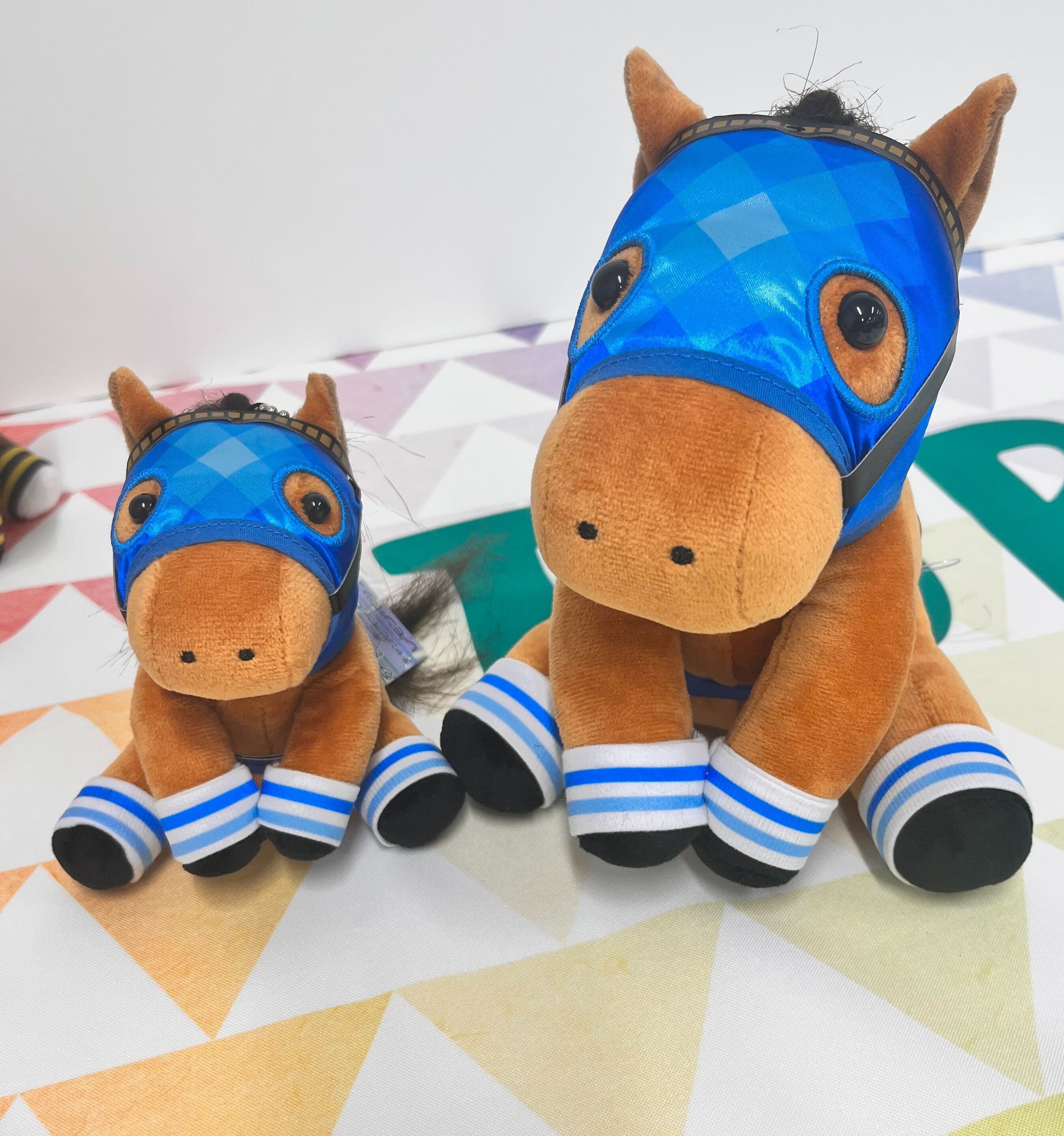 ダノンデサイル ぬいぐるみ Sサイズ アイドルホース 競馬グッズ