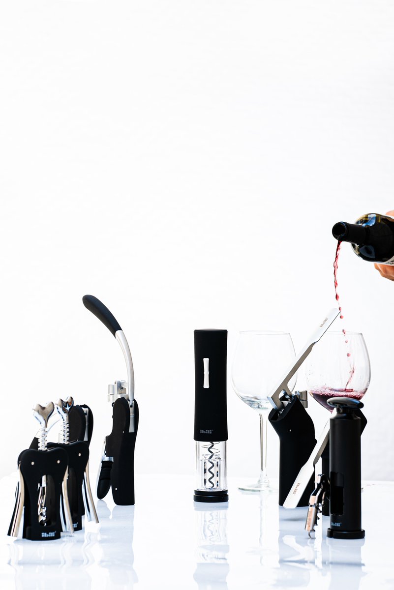 ACCESORIOS DE VINO BARWARE

“BARWARE”…es una completísima colección para los amantes del vino y espumosos. En esta nueva colección, podrás encontrar todo lo necesario para degustar tus vinos de la mejor manera esta temporada.
🍷🍷🍷🥂🍾

La colección completa 👉