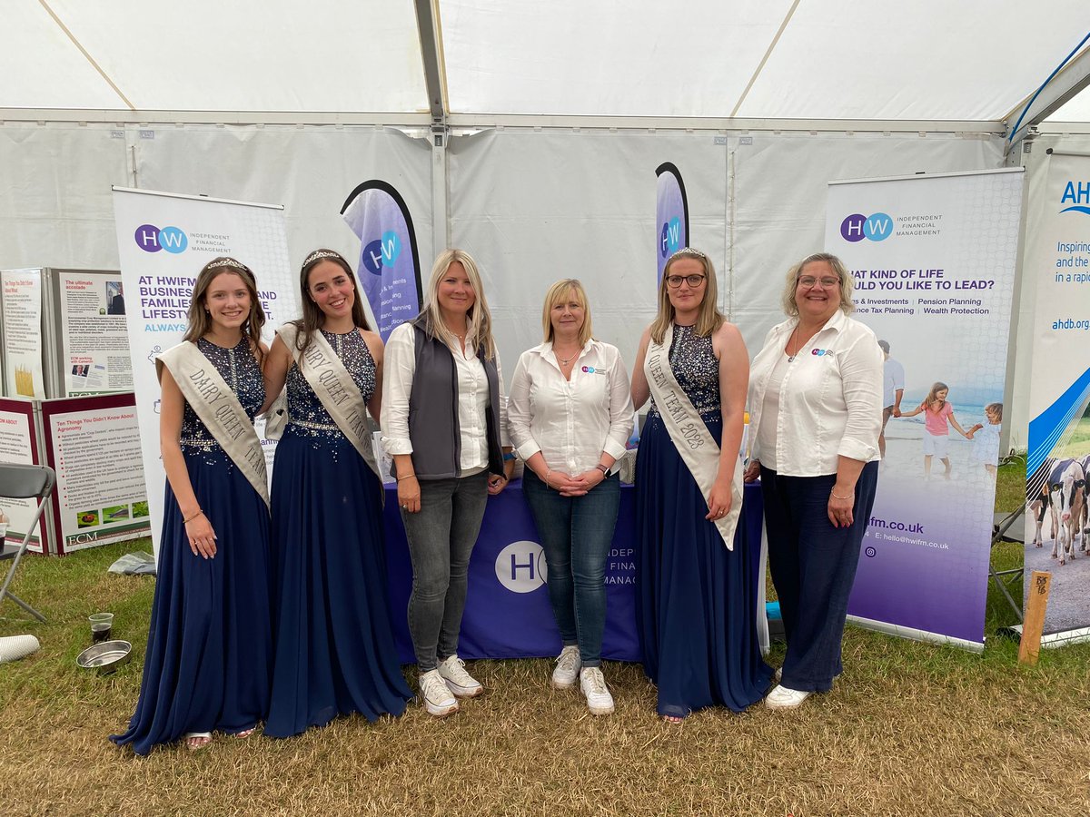 HWIFM's tweet image. Don't forget the Royal Cheshire County Show is on the 18th and 19th June🐄

We'll be in the agricultural tent come and say hi to the team and be in with a chance of winning a bottle of champagne! 🍾

Get your tickets here royalcheshireshow.org