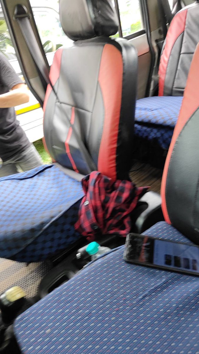 Jbhadrakali's tweet photo. @heenatours My parents are having a horrible experience on their tour to the North East as they have been provided with a stinky old vehicle with almost zero safety and refusal to provide a better vehicle. See the attached video/images. Worst experience ever! https://t.co/xycHJdKgvR