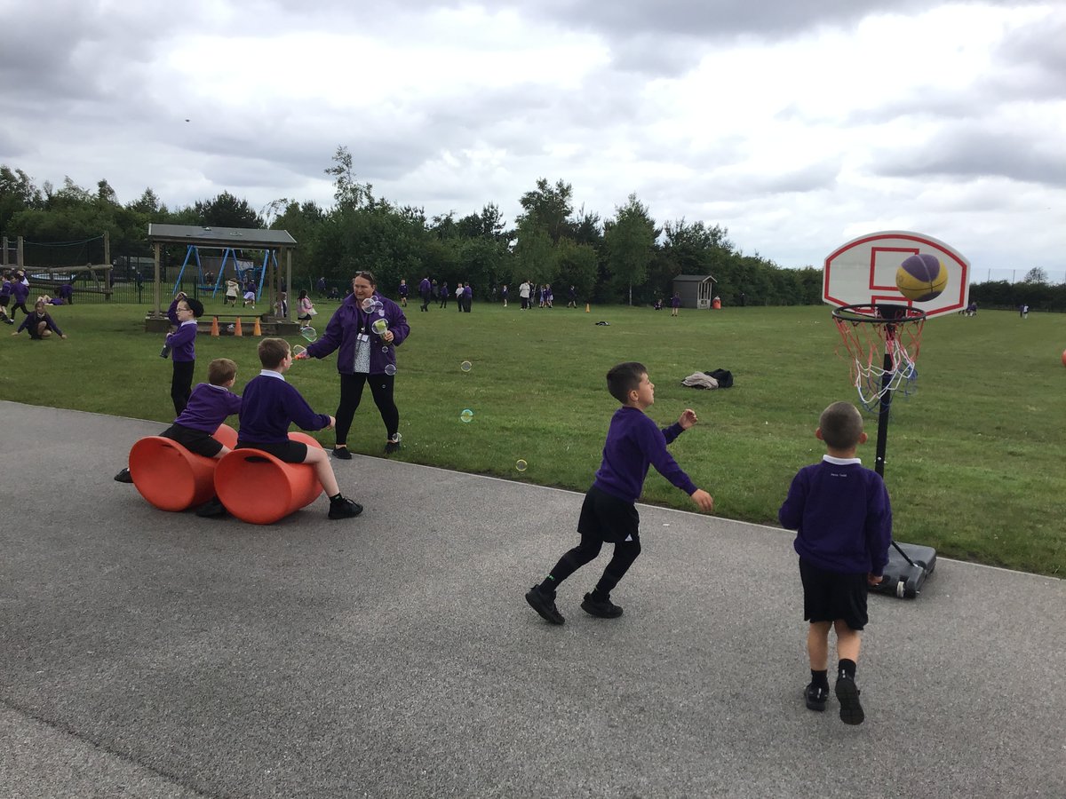 NCPS_Inclusion (@ncpmentors) on Twitter photo Playtimes at Northwood! Thanks <a href="/KirkbyHigh/">Kirkby High School</a> for our wonderful costumes! <a href="/OPAL_CIC/">Outdoor Play and Learning (OPAL) CIC</a> <a href="/NorthwoodCPS/">Northwood Community Primary School</a> <a href="/ludicology/">Ludicology</a> Playtimes at Northwood! Thanks <a href="/KirkbyHigh/">Kirkby High School</a> for our wonderful costumes! <a href="/OPAL_CIC/">Outdoor Play and Learning (OPAL) CIC</a> <a href="/NorthwoodCPS/">Northwood Community Primary School</a> <a href="/ludicology/">Ludicology</a>