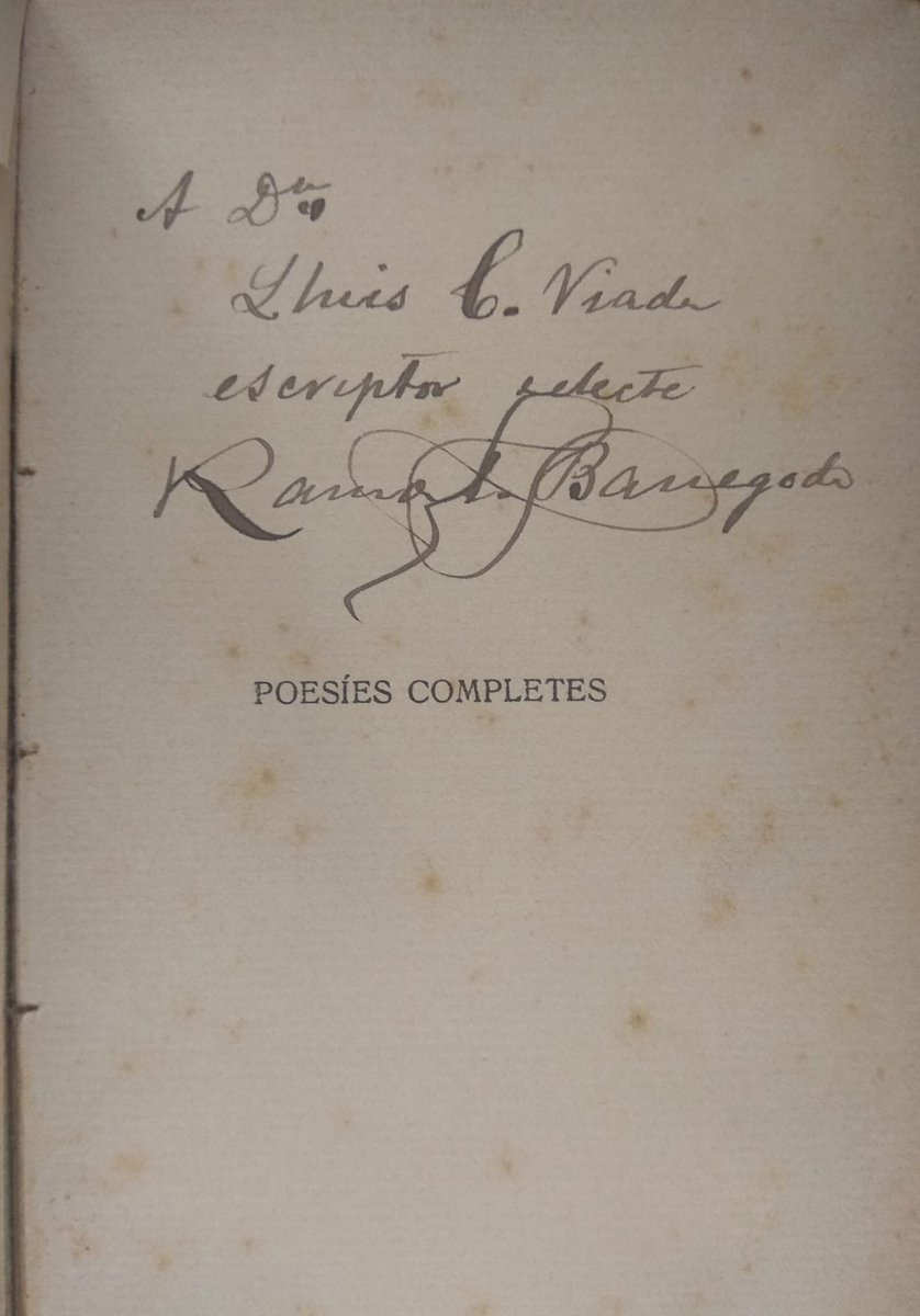 BiblioArxiuRABL's tweet photo. La #biblioteca de @BonesLletres és una biblioteca patrimonial. 
De tant en quant, ens sorprèn amb elements curiosos com aquestes dedicatòries

Fons Francesc Matheu

#boneslletres #difusio #palaurequesens #signatures
#DescobrintLAcademia #descobrintlabiblioteca https://t.co/fkky1nE2AQ