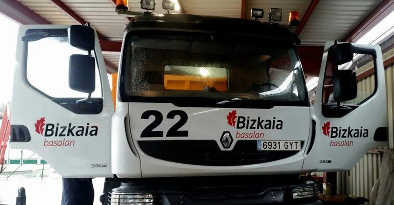 ELA_Sindikatua's tweet photo. ⚖️ Justiziak berriro zigortu du Bizkaiko Diputazioaren #Basalan enpresa antzinatasuna lehen kontratutik aurrera ordaintzera✅

📲 https://t.co/ObRz6vZv4H https://t.co/NE6Sqy9tBN