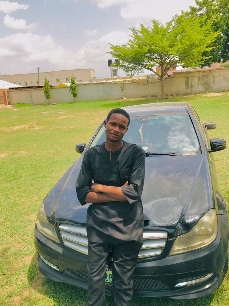 Offrauc's tweet image. Oya rate the composure 💯💯