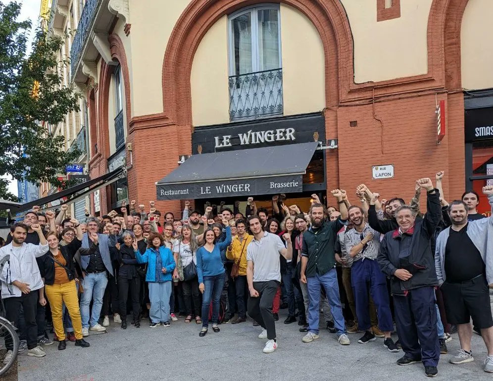 Anne_Stambach's tweet photo. 🔥Un monde fou hier pour organiser la campagne du #nouveaufrontpopulaire dans la circo 2, merci !

Ces 3 prochaines semaines de mobilisation seront décisives pour l'avenir de notre pays, nous avons besoin de tout le monde !

Rejoignez-nous pour passer à l'action ! ✊ https://t.co/KoywakWq6B