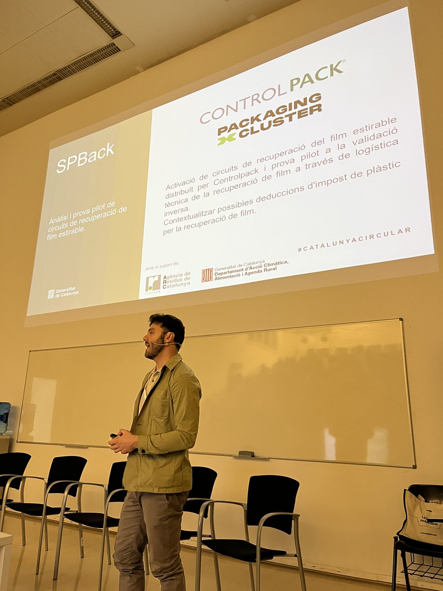 packcluster's tweet photo. Hem participat al II Congrés de #CatalunyaCircular, @residuscat, una trobada clau amb els principals actors líders de la transició cap a una economia regenerativa ♻️
Hem participat amb els nostres socis @ineditinnova @capsagroup #Enplater @controlpack explicant #projectes https://t.co/ZSLotQQkAY