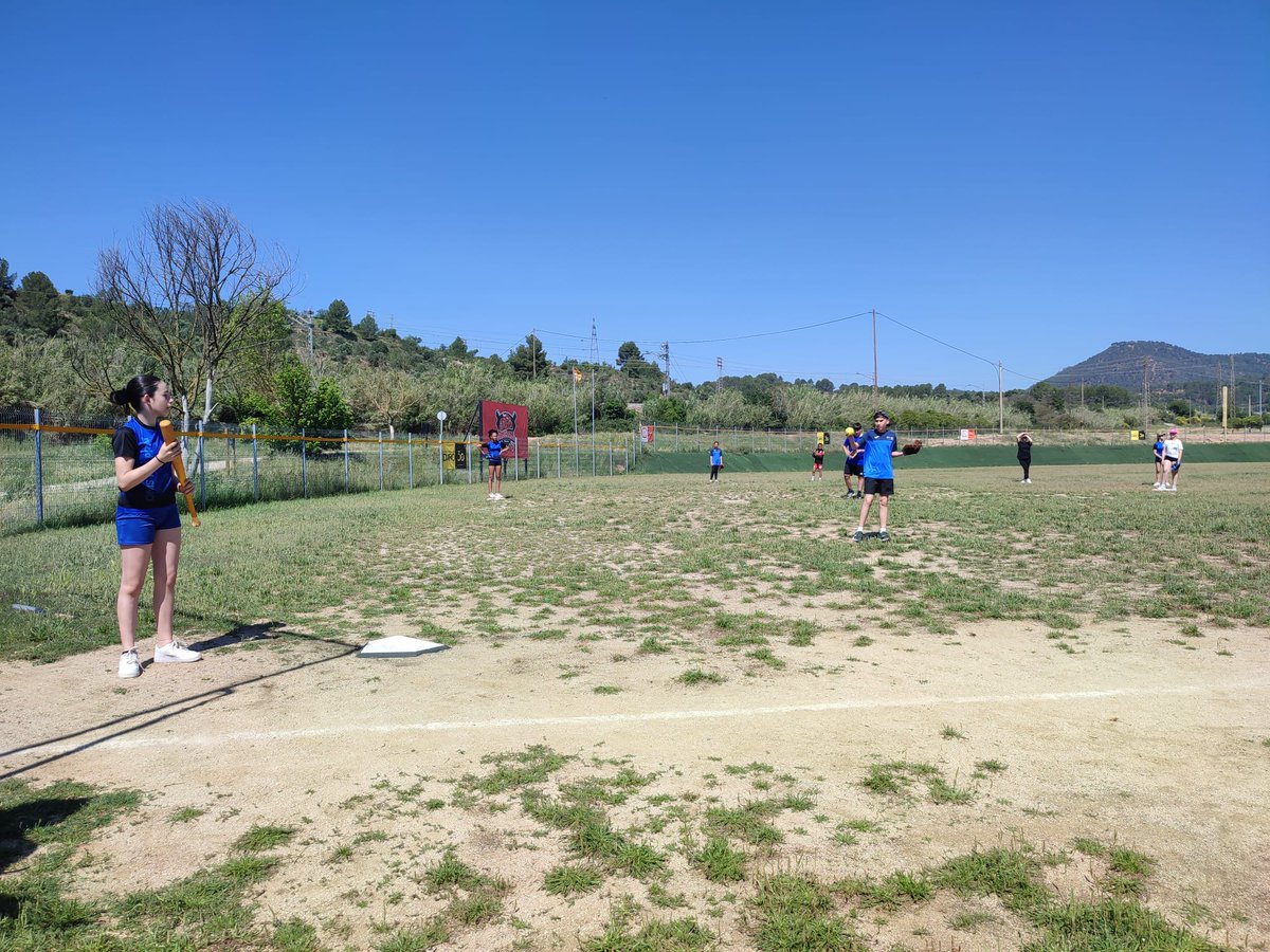 Oms i de Prat tweet media