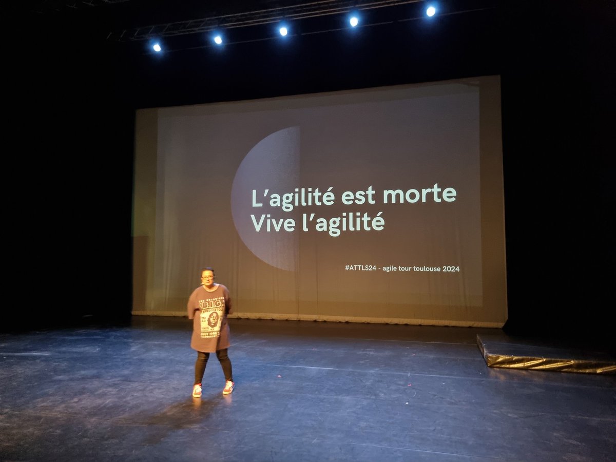 C'est parti <a href="/agiletoulouse/">Agile Toulouse</a> avec @duboisrachel en keynote d'ouverture 🤩