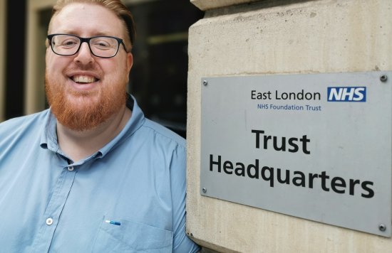 This week is #LonelinessAwarenessWeek. It is crucial to highlight the ongoing efforts and successes of ELFT's Befriending Service. 
Led by service user and manager Matt Preston, the service has been at the forefront of combating loneliness. 
shorturl.at/4E4J3