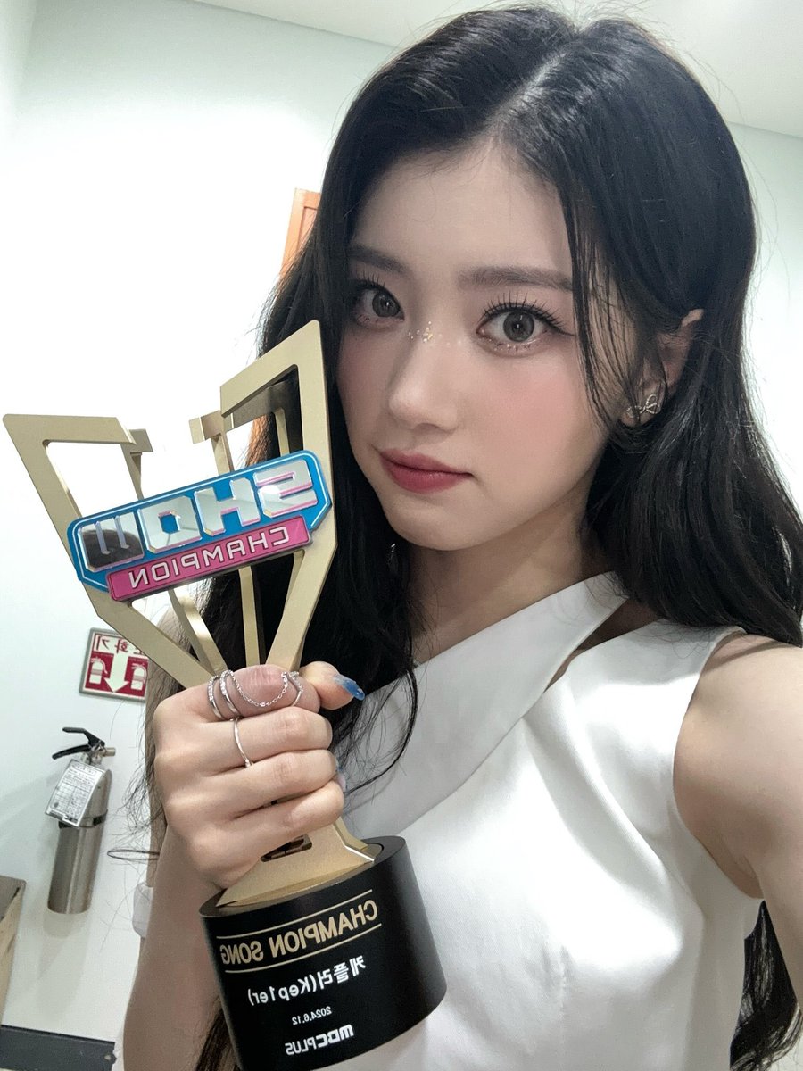 소정이. tweet media