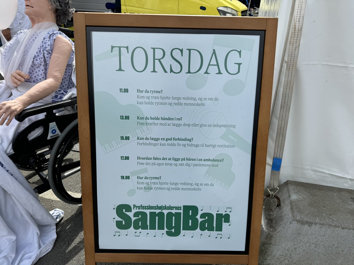 Professionshøjskolen Absalon (@phabsalon) on Twitter photo Danske Professionshøjskoler torsdagsklar i Sangbaren på J26 #fmdk:
Fællessang, sketch om frafald/fravalg, events og debatter om børneliv, fremtiden for unges uddannelsesvalg, skabes mental load i børnehaven, myteknuserquiz. +ambulanceskills v/J9: danskeprofessionshøjskoler.dk/folkemoede2024… #uddpol Danske Professionshøjskoler torsdagsklar i Sangbaren på J26 #fmdk:
Fællessang, sketch om frafald/fravalg, events og debatter om børneliv, fremtiden for unges uddannelsesvalg, skabes mental load i børnehaven, myteknuserquiz. +ambulanceskills v/J9: danskeprofessionshøjskoler.dk/folkemoede2024… #uddpol