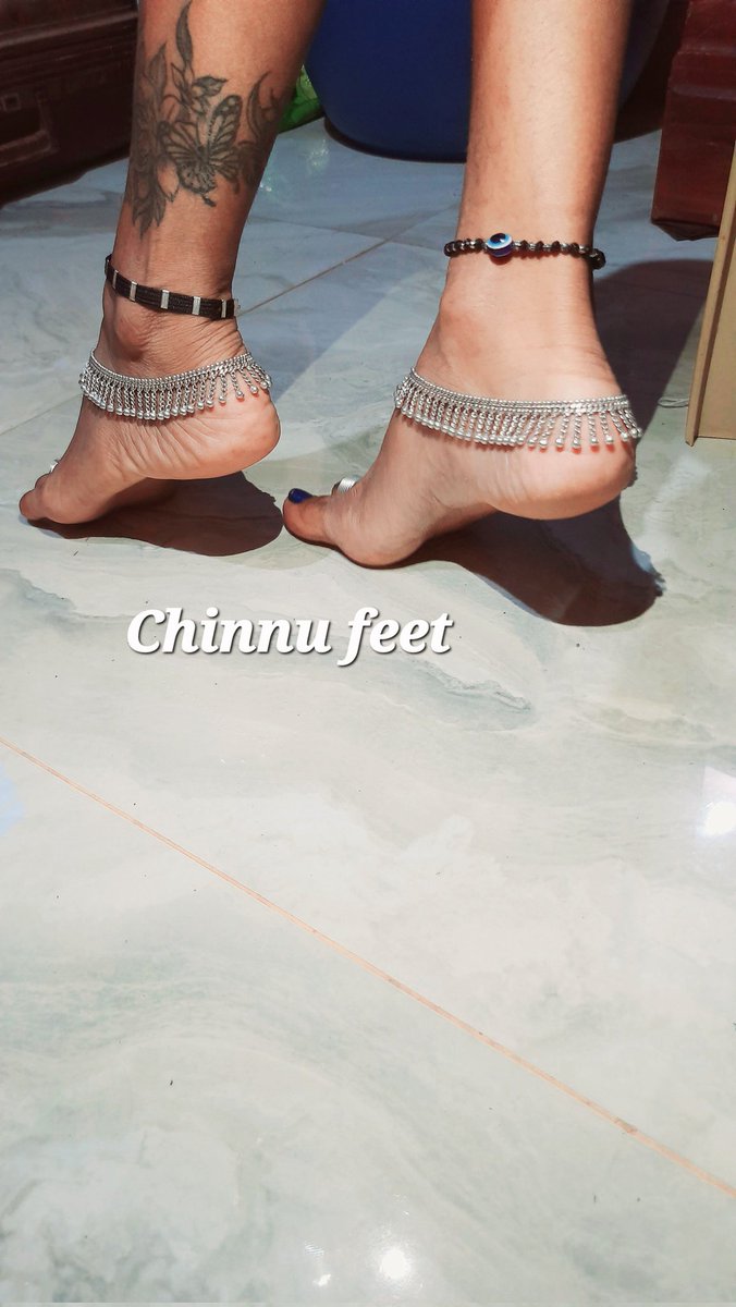 ms_feet_Girl's tweet photo. Chinnu feet https://t.co/1my0DM2s6B