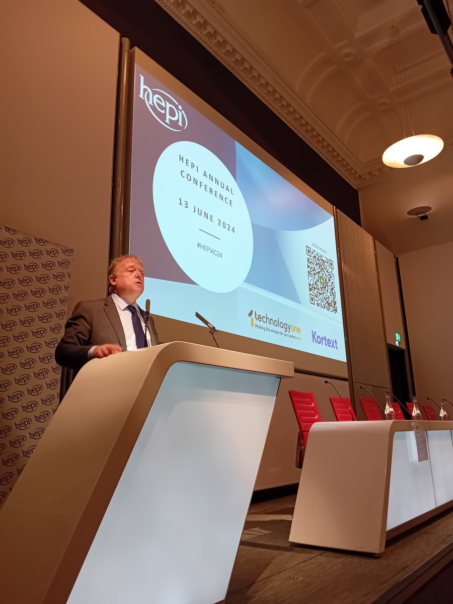 HEPI_news's tweet image. Director @nickhillman opens #HEPIAC24 - with a fantastic agenda across the day including keynote speakers @robfordmancs @PJTheEconomist