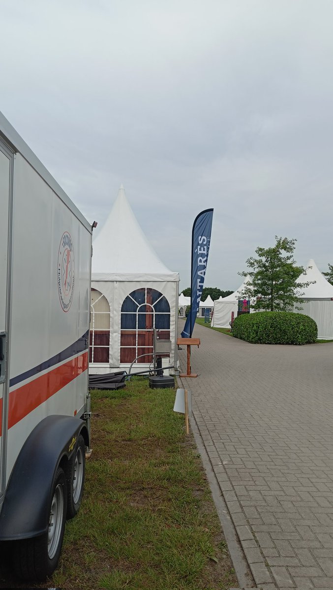 St_Socorro's tweet photo. Today we are providing first aid at the @OutdoorGld  International #CSI3* #jumping competition.

#socorro #evenementenzorg #achterhoek #paardensport #springconcours https://t.co/wWBYdLge2P
