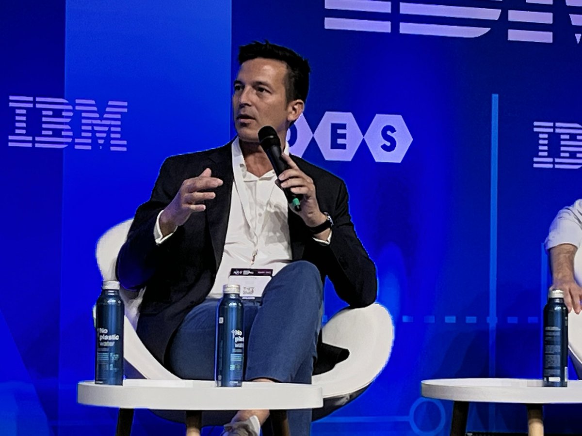 Alastria_'s tweet image. “Banks are starting to integrate #crypto into their offerings to customers in the retail market, so by 2025 or 2026 adoption could take a major leap”: Abel Peña, @bit2me 
#Blockchain Tech Series at #DES2024