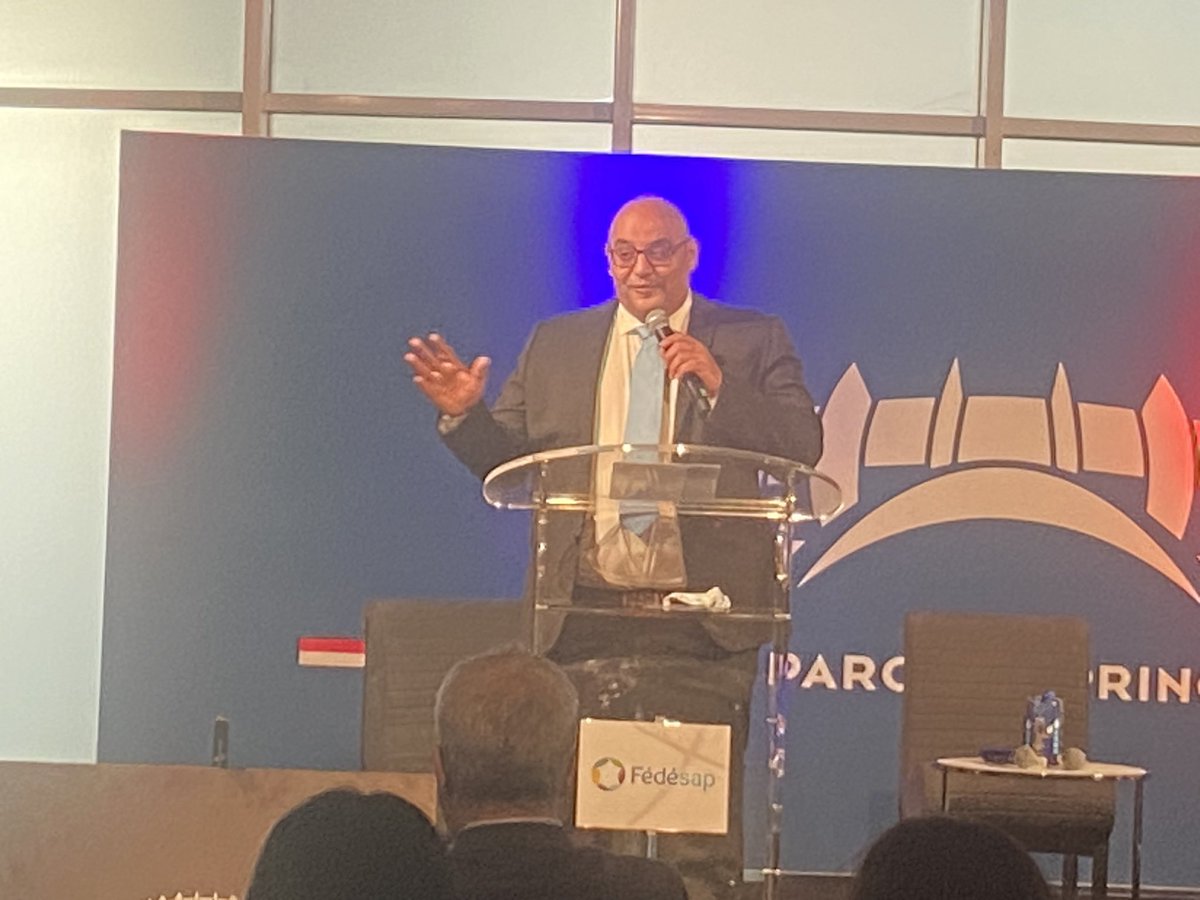 JeandeRB's tweet image. Au Congrès de la @fedesapcom, au Parc des Princes, avec un très intéressant atelier sur le crédit d’impôt #Famille (#CIFAM), qui permet aux employeurs d’#accompagner leurs salariés dans la vie quotidienne : naissance, aide aux #aidants - #Congrès #ParcdesPrinces #Fédésap