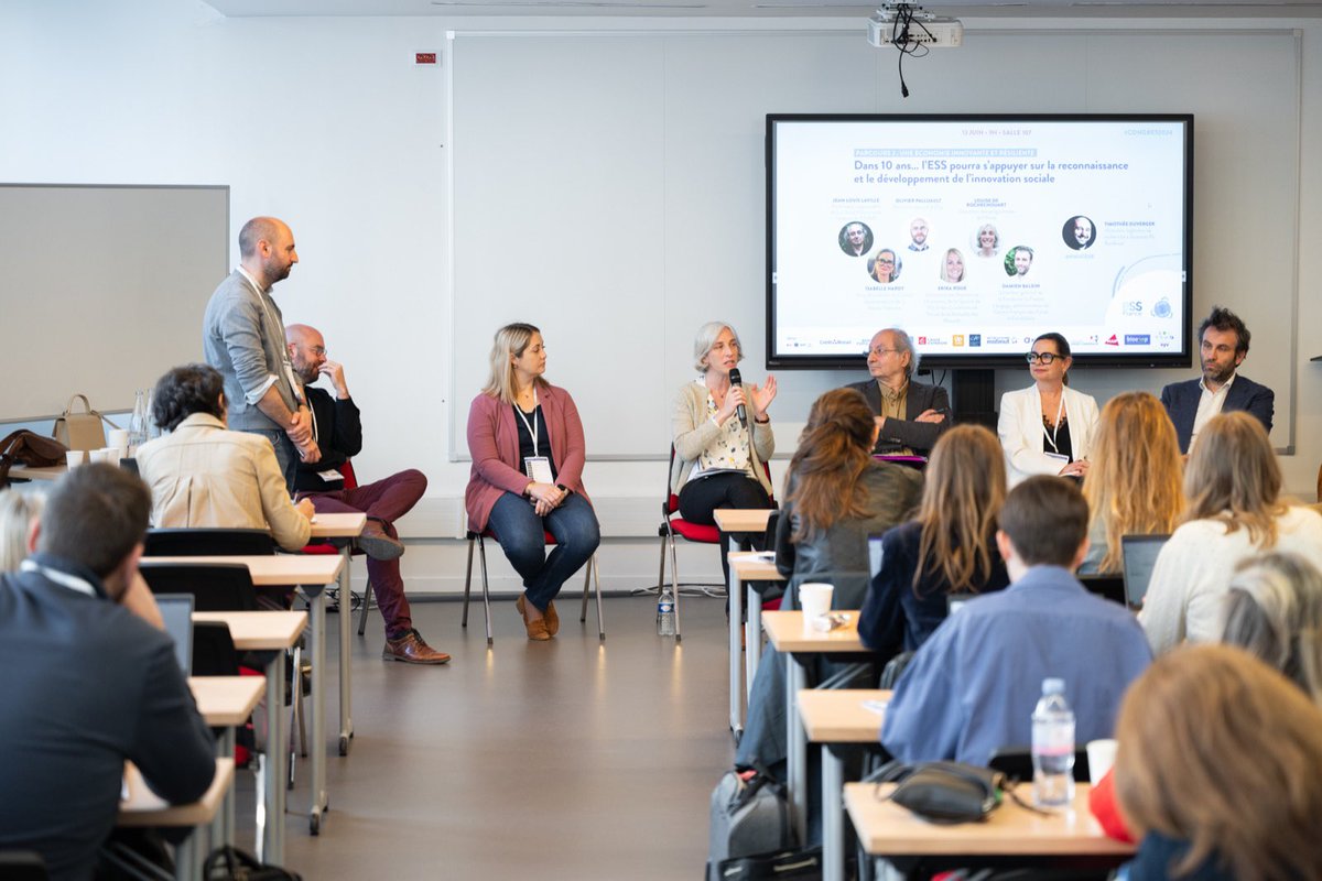 Le #Congres2024, c’est aussi des ateliers thématiques, pour se projeter sur les 10 prochaines années pour l’ESS ! 

L’ESS deviendra : 
➡️ la norme des entreprises de demain
➡️ l’expression d’une culture émancipatrice 
➡️ l’organisatrice des transitions dans les territoires