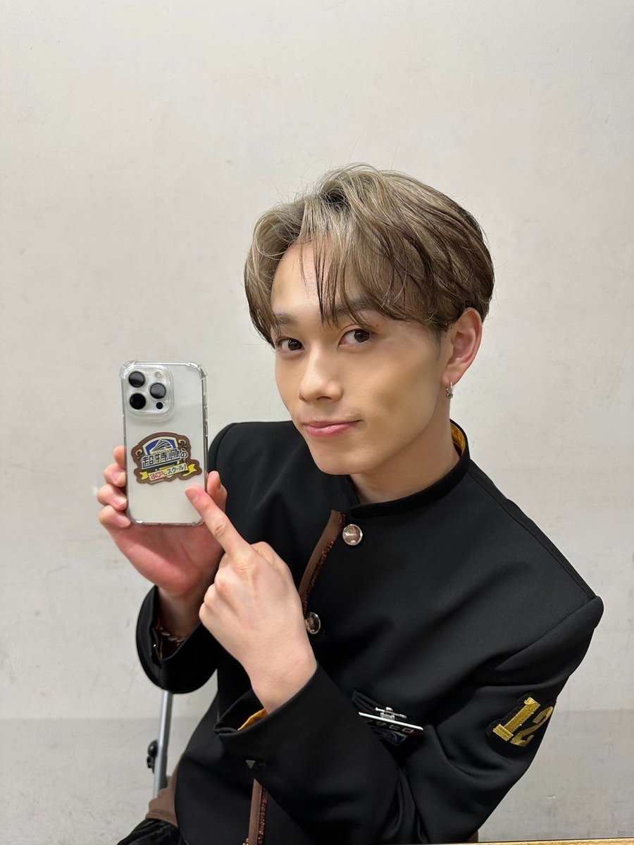 超特急のふじびじスクール！ オフィシャルグッズ紹介🚄💨 撮影の前に