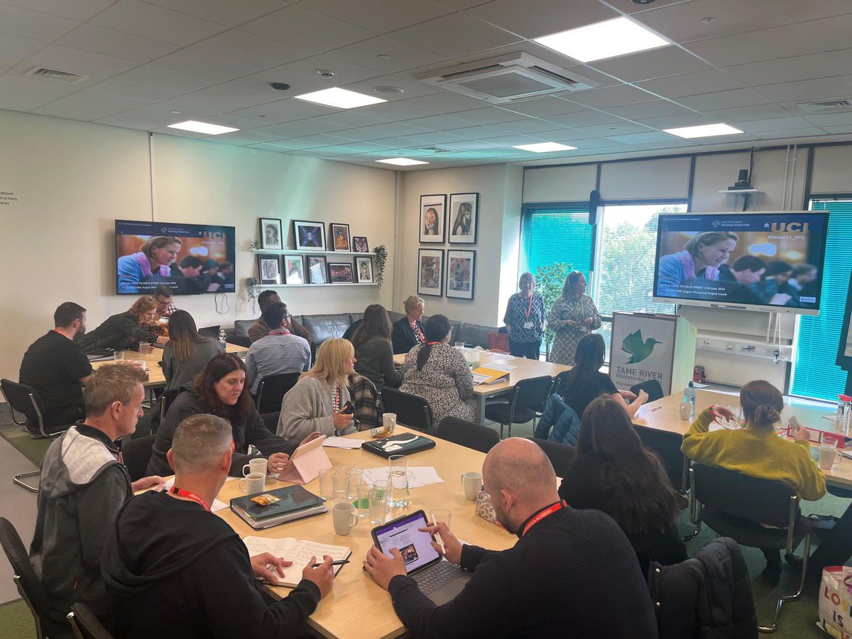 EMTeachingHub's tweet photo. Our NPQ sessions are underway for this half term 

Thank you to all our facilitators and participants 

Have a great morning!

https://t.co/bN380vZPQG https://t.co/KfBBxwP78n