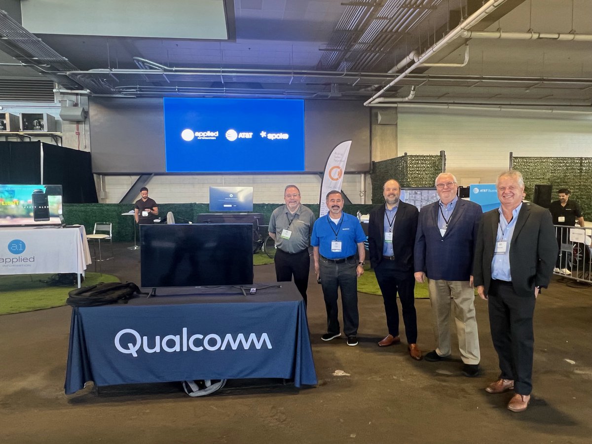 AppInfoInc's tweet photo. Today, Applied Information is at the @autosinnovate 2024 #AutoTechShowcase in Washington, DC. Together with @Qualcomm, Spoke, @Audi and @ATT, our team is exhibiting the latest, cutting edge technology that we have developed in the connected vehicles industry. See pictures below: https://t.co/rcabs7Vnad