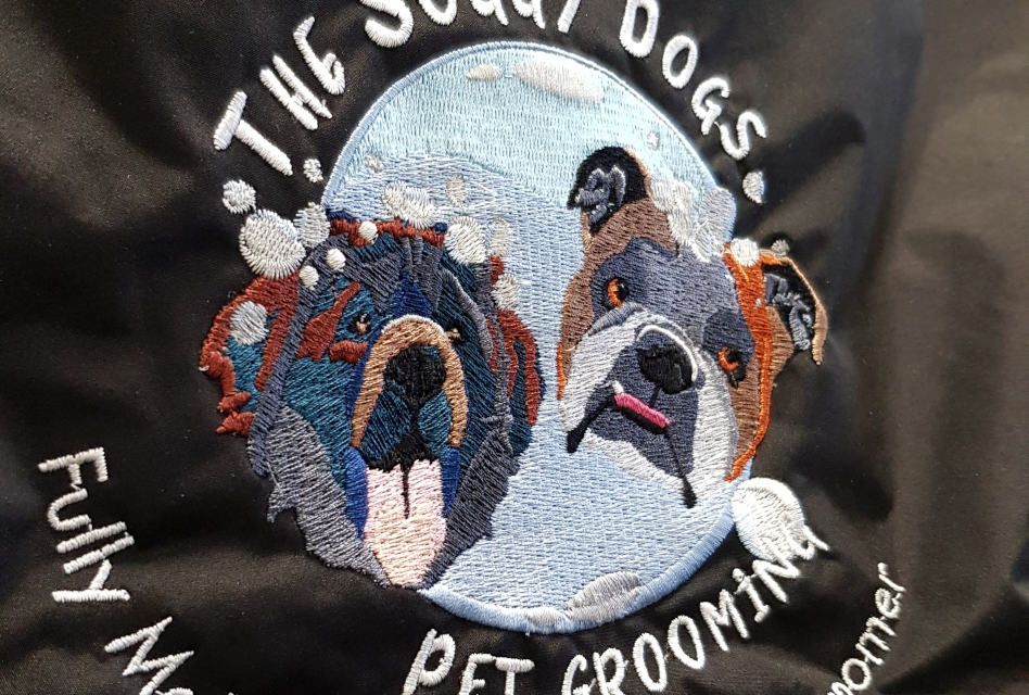 ImagesMagUK's tweet image. This paw-some design was #embroidered by Tee Tree Group in Bourne End, Buckinghamshire, for mobile dog grooming service The Soggy Dogs Pet Grooming using products from @MadeiraUK @FindenandHales @pro_rtx @ornworkwear #BeechfieldBrands imagesmag.uk/Soggy-Dogs #embroidery #workwear