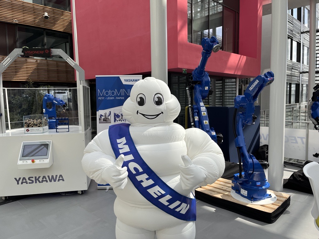 YASKAWAFrance's tweet photo. 🔵 #YASKAWA PARTENAIRE FOURNISSEUR DES TECHNODAYS DU GROUPE #MICHELIN 🔵 
Cette année encore, c'est en tant que fournisseur de technologies robotiques que nous avons eu l'honneur d'être invités par @Michelin à participer à l'événement #TECHNODAYS début juin🤝 https://t.co/C89LCxDvxP