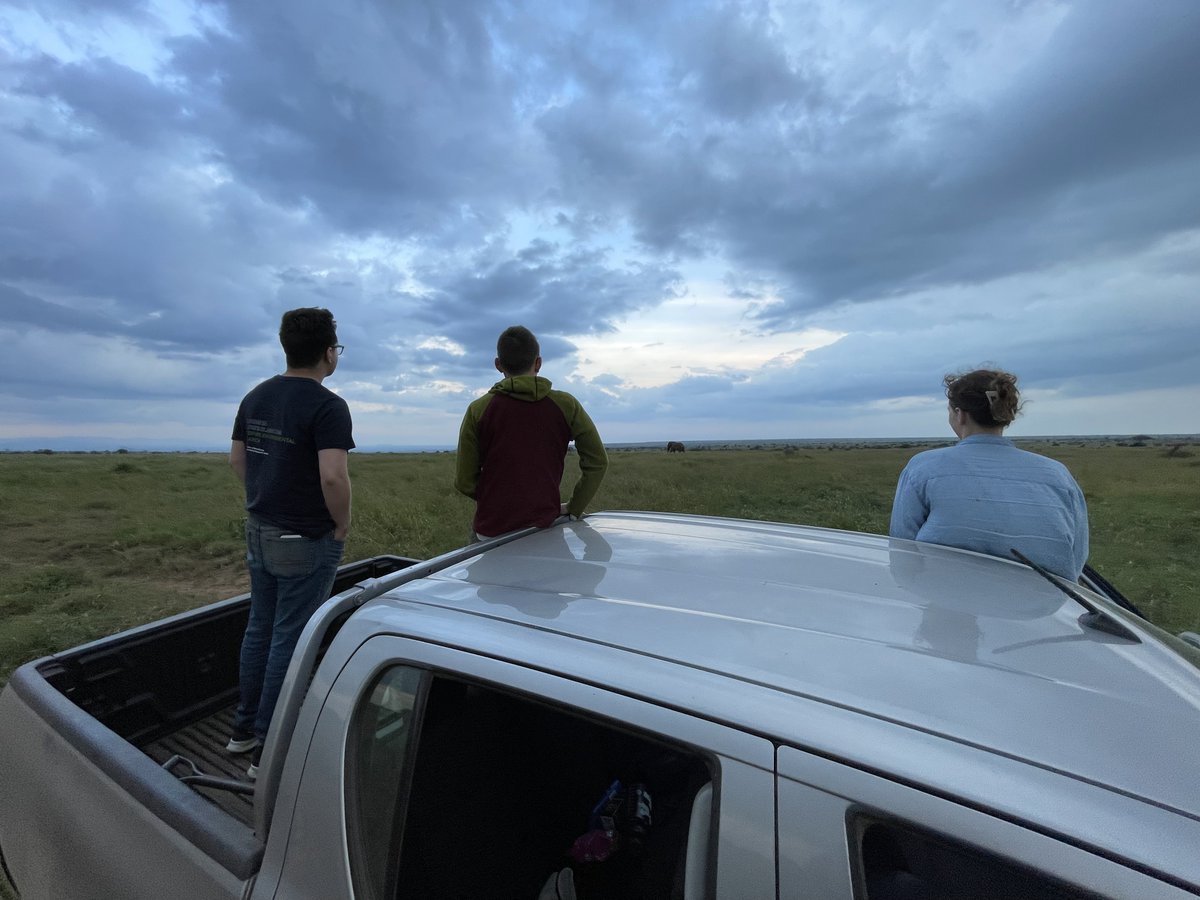 First trip to <a href="/mpala_rc/">Mpala Research Centre / @mpalarc.bsky.social</a> since starting <a href="/NotreDame/">University of Notre Dame</a>. Very happy to be able to share this special place with students and postdocs, and hope to be back soon! 🐘

<a href="/NDscience/">Notre Dame Science</a> <a href="/UNDResearch/">Notre Dame Research</a> <a href="/NDBios/">Notre Dame Biology</a>