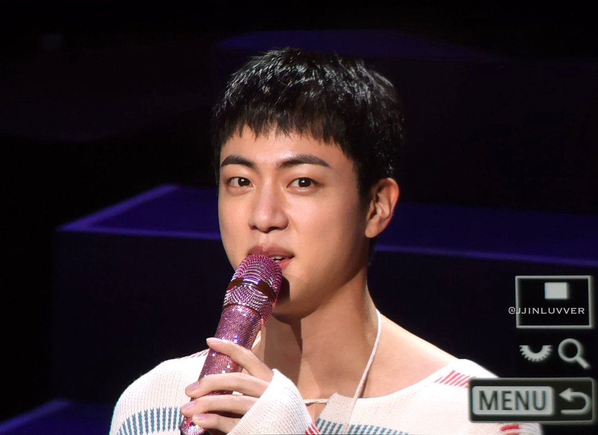 jjinluvver's tweet photo. 240613 PREVIEW
#JIN #SEOKJIN #김석진 #석진 #진
#방탄소년단 @BTS_twt https://t.co/oNucnITZ87