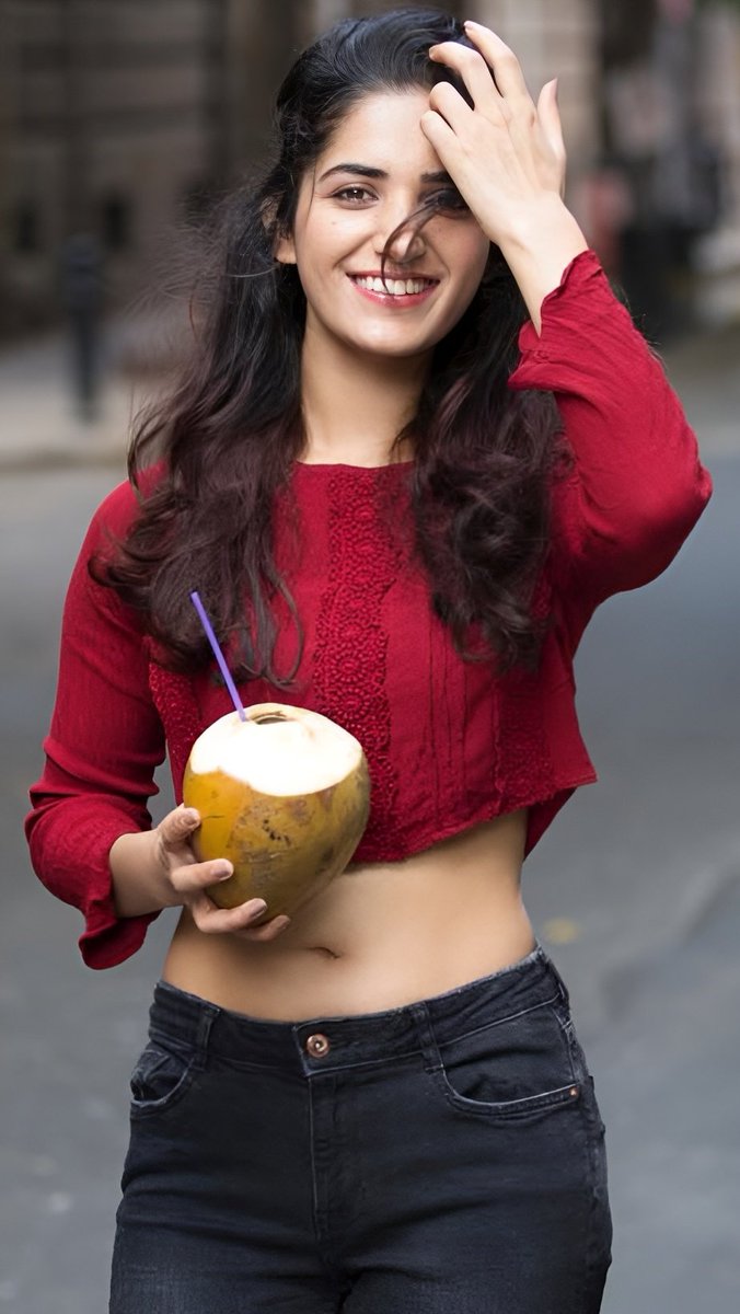 GP8YHtZaEAA68py?format=jpg&name=medium