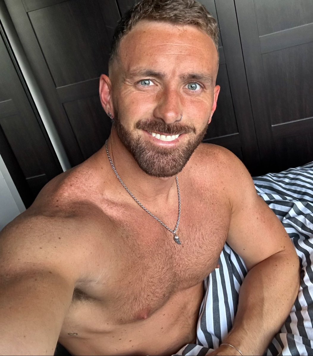 Morning! Have an amazing day 🙏🏼✨