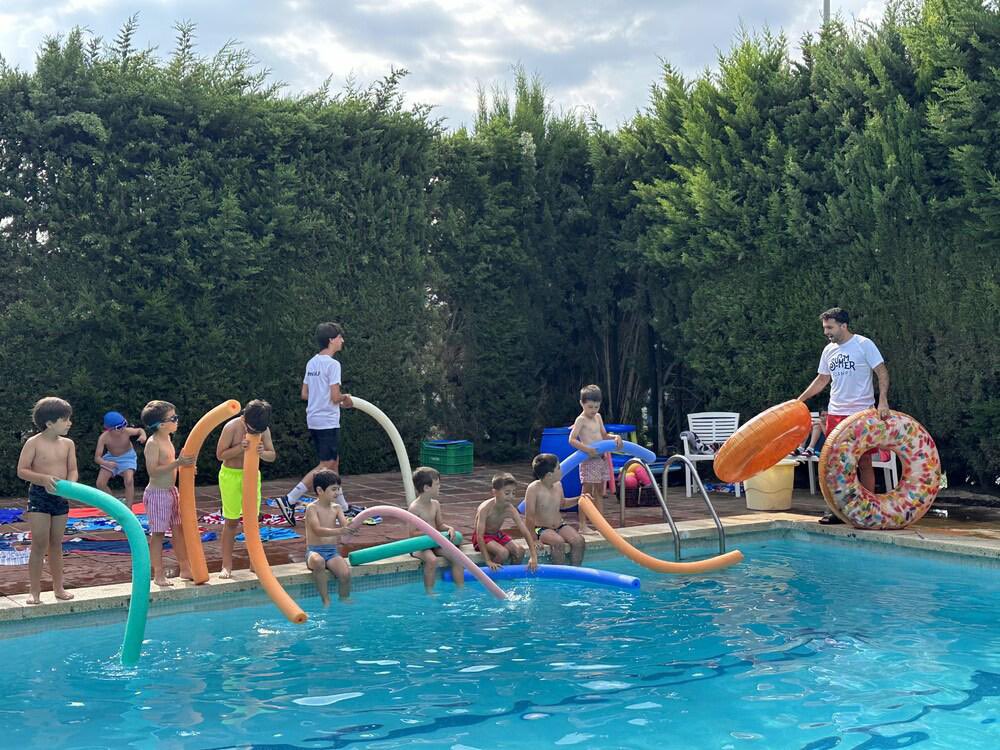 Institució La Farga tweet media