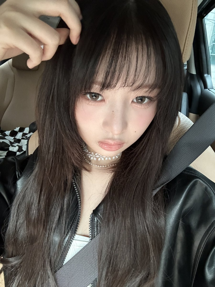 그냥렌즈 tweet media