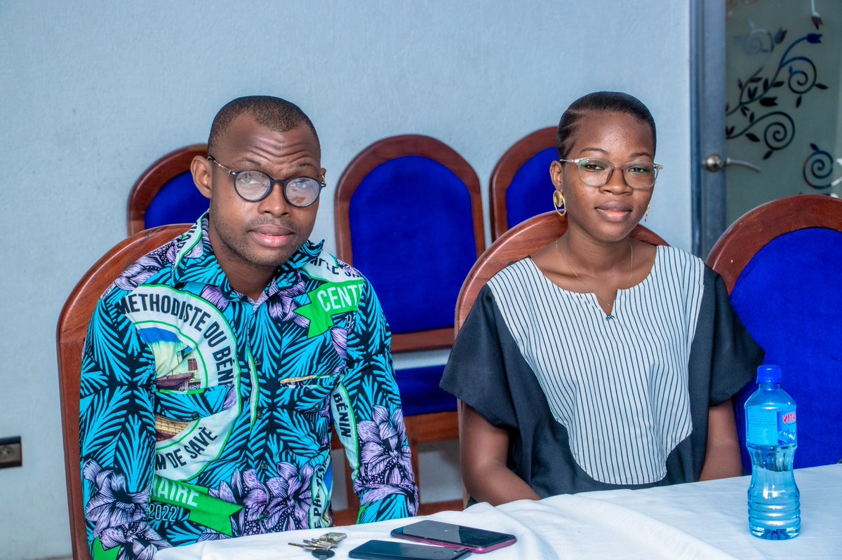 ONG_JRA's tweet photo. La matinée se déroule avec notre première session sur les principes de la communication non violente. Les discussions sont interactives, et les participants témoignent d'un intérêt particulier pour la question.

À tout à l'heure!

#icicestjra #CommunicationSensible #DSSR https://t.co/m7M4OHgOmU