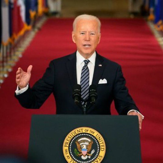 BitcoinArchive's tweet photo. JUST IN: 🇺🇸 Joe Biden's campaign is considering accepting #Bitcoin and crypto donations - The Block https://t.co/ZNiJpCHe1A