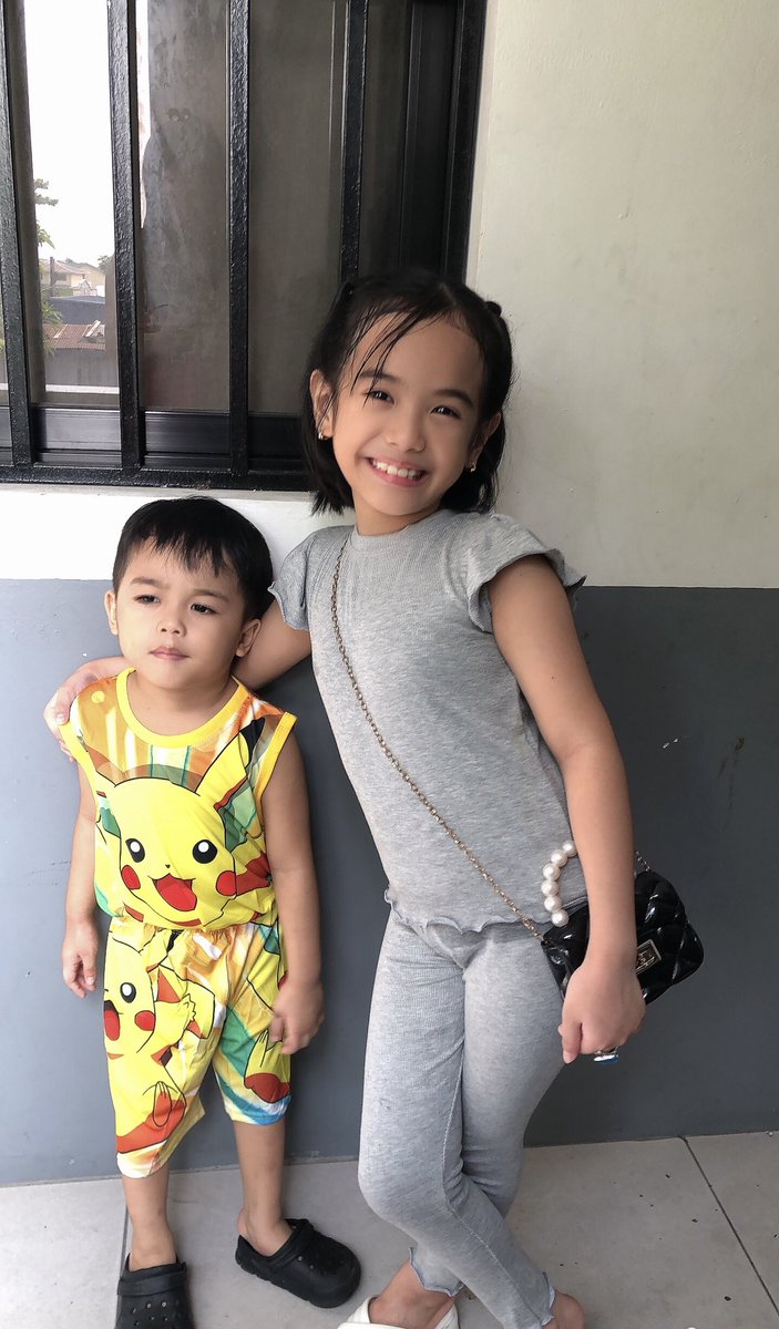 en_didi1's tweet photo. Ingat ka sa gala mo ate sha namin mamiss ka namin🥹🥰 https://t.co/THMzjca7sp