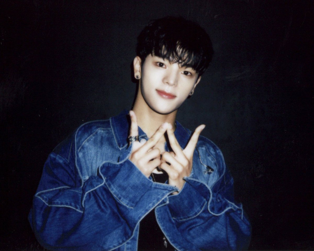 multifangirllov's tweet photo. Kim woojin https://t.co/WlANHl46lE