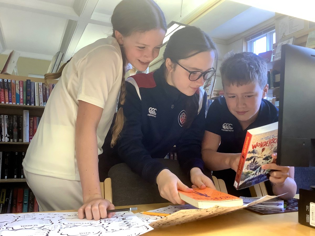 KSWLibrary's tweet image. What a pleasure to meet the @KingsStAlbans Y6 pupils  and to be able to give them a taster of what the Senior School Library has to offer when they join us in September. Really delightful pupils who thoroughly engaged with our reading for pleasure activities! 📚
