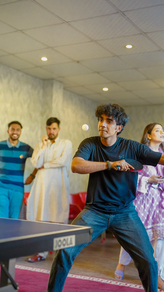 YoLoGoPak's tweet photo. Simultaneous matches for squash, badminton, and table tennis promoted inclusivity, with a special badminton match between girls and boys. https://t.co/qzD2Q57mqZ