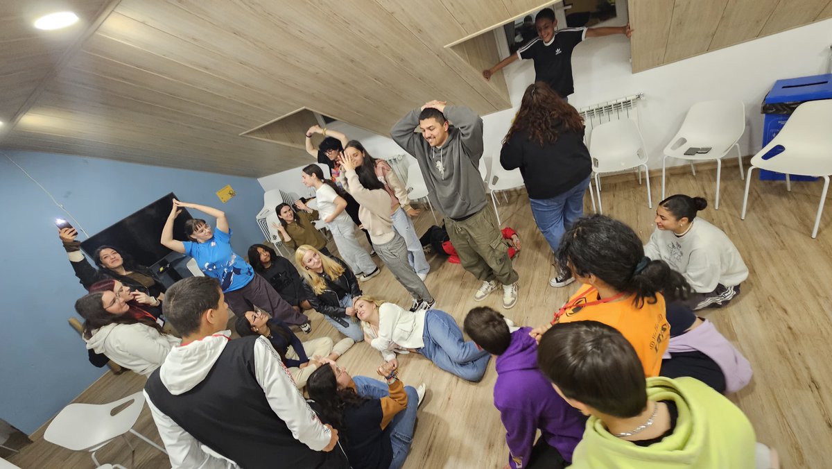 ProyectoKieu tweet media