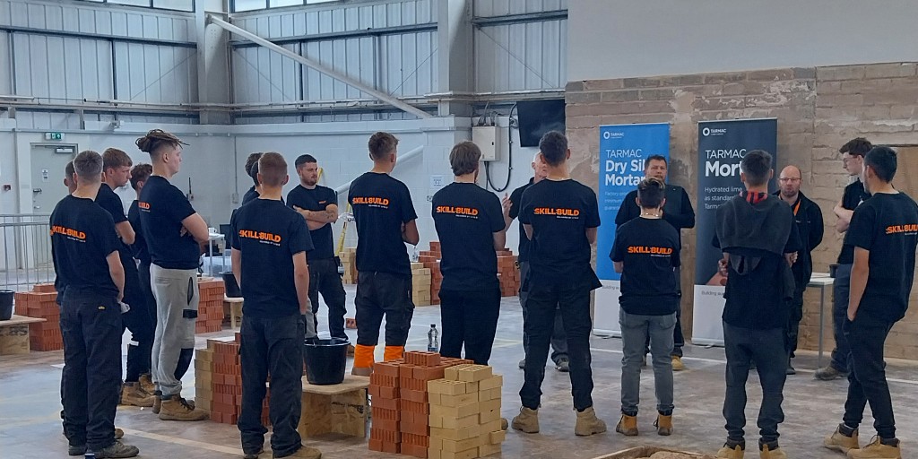 Dudley_College's tweet image. 🎉 It&apos;s #SkillBuild day and we&apos;re thrilled to be hosting the regional qualifier! 😊 

SkillBuild is the largest multi-trade skills competition in the UK, bringing together construction apprentices and learners. 🔨

Good luck to everyone involved – we hope you have a great day! 😊
