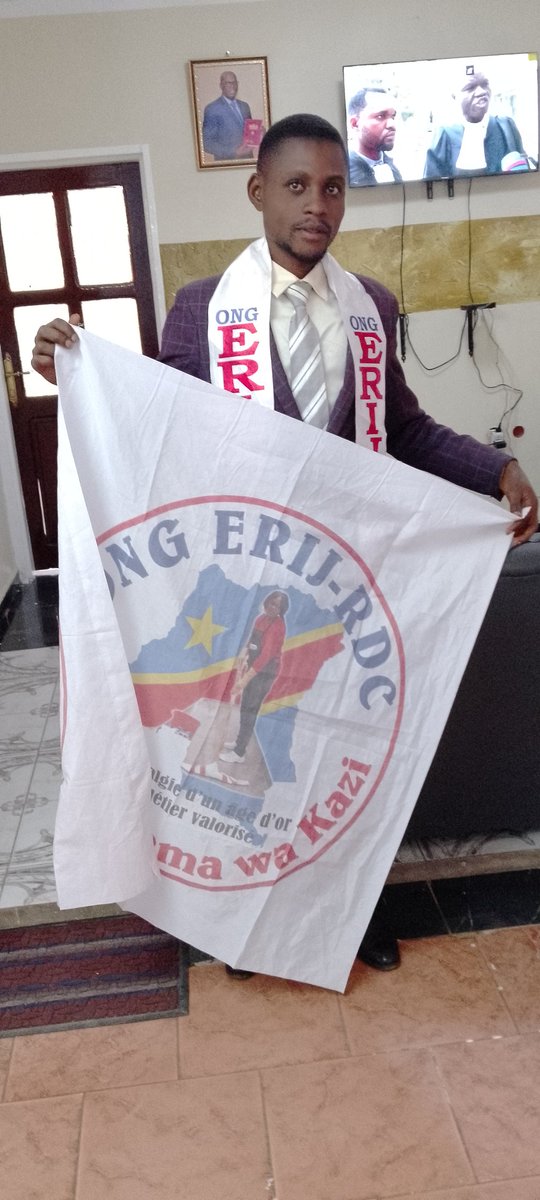 MukunaDaniel04's tweet photo. l'ONG ERIJ a le réel plaisir ce 13 juin 2024 de souhaiter une longue vie et joyeux anniversaire à son excellence Monsieur le Président de la République Félix Antoine Tshisekedi. https://t.co/Q7cPlQmMjE