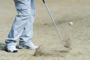 HighestGolf's tweet photo. ＼ブログ記事 更新／
アプローチウェッジでバンカーを簡単に出す方法
https://t.co/S76EreOZva
＃ハイエストゴルフ ＃ゴルフ ＃ゴルフ上達法 https://t.co/WXqwm6zFf0