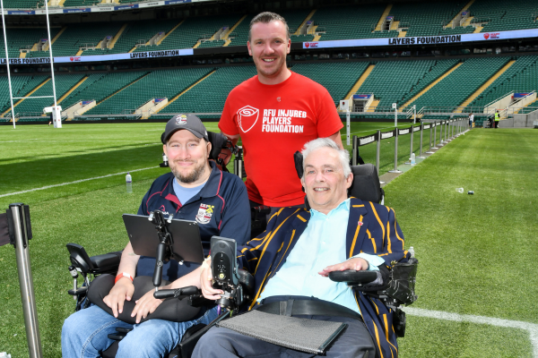 TheRugbyCharity's tweet photo. We’ve got some news! We’re excited to announce @DrDuck2012 as our new Chair and would like to thank our outgoing Chair Stephen Pearson for his invaluable work, which has been tantamount to our progress over the last four years. Read more here 💻https://t.co/zoxTSDBd3s https://t.co/jcVNyNtNJI