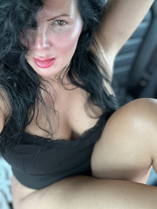 In och se Milf 😈. Hoppas att &aring;ldern duger p&aring; hela 44 &aring;r 🥵 https://t.co/HMNSpg7P8S -80%off https://t.co/XQmdJVYnMe<a href="/tag/glamour"class="tags"><span>#glamour</span></a><a href="/tag/porn"class="tags"><span>#porn</span></a><a href="/tag/milf"class="tags"><span>#milf</span></a><a href="/tag/myfans"class="tags"><span>#myfans</span></a><a href="/tag/onlyfans"class="tags"><span>#onlyfans</span></a><a href="/tag/fansly"class="tags"><span>#fansly</span></a>